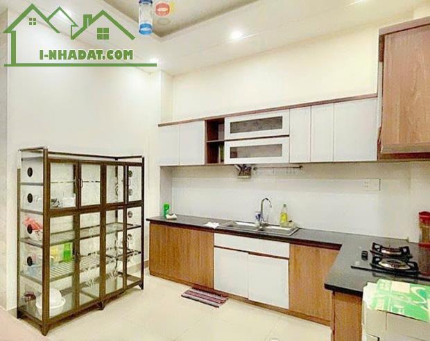 Bán nhà 208m2- 4 tầng- Cạnh Hoàng Diệu 2- Linh Trung - THỦ ĐỨC, Nhỉn 7 tỷ - 1