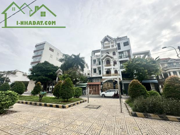 Bán nhà MT Hiền Vương , Tân Phú - DT : 4.6x20m - Đúc 3 Tấm - Giá : 12.9 tỷ TL - 1