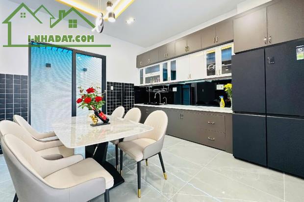 Bán nhà Hẻm 4m Phạm Văn Chiêu, Gò Vấp, 4 x 14m, 53 m², 4 tầng - Giá 7.3 tỷ TL - 4