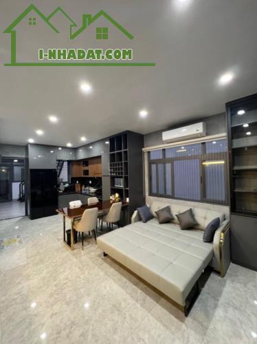 **Bán nhà khu K300 Tân Bình** MT trục Nguyễn Minh Hoàng; 4,5x30, 3 lầu - 1