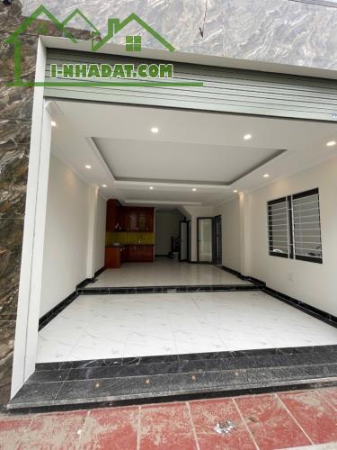 CẦN BÁN NHÀ #PHÚCLỢI, LONG BIÊN DT: 50m².  6 tầng.   MT: 5m.   G.i.á: 7.95tỷ. - 3