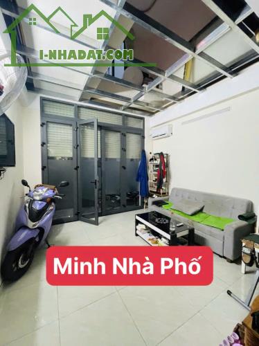 Bán nhà gần HXH Nguyễn Văn Đậu 6PN 7WC Thích hợp làm CHDV Chỉ 7.6 Tỉ