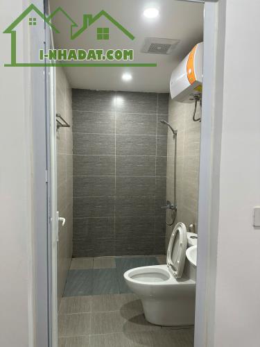 HOT !!! SỞ HỮU NGAY Căn hộ chung cư 3303, tòa C, chung cư INTRACOM RIVERSIDE Vĩnh Ngọc,