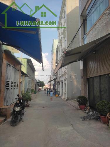 Bán đất thổ cư 50m2, Q.9, Lã Xuân Oai, 3.4 tỷ, sổ đỏ - 1