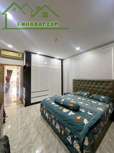 NHÀ ĐẸP 4 TẦNG HẺM 6M XE HƠI THÔNG NGAY TẠ QUANG BỬU - KHU VIP - 84M2 (4*21) CHỈ 9.X TỶ - 2