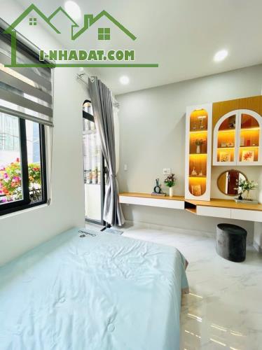 Bán nhà Gò Vấp, hẻm xe hơi Phạm Văn Đồng- Lê Quang Định, 40M²x  2 tầng, 3Pn, hơn 5 tỷ - 1