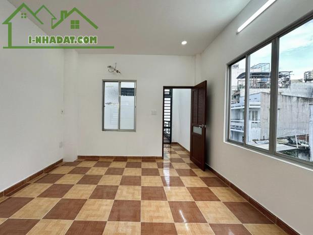 Cho thuê Nhà 2 Tầng , 33m², mặt tiền 3,5m Hoàn kiếm, gần nhà Hát lớn, Tiện lợi kinh doanh! - 4