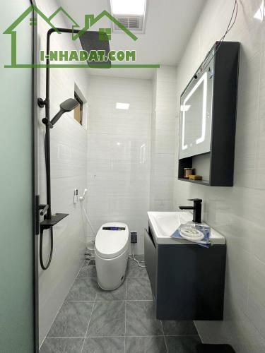 *Chỉ với 4T có ngay nhà đẹp Huỳnh Tấn Phát, Phú Thuận, Quận 7, gần 90M2 - 2