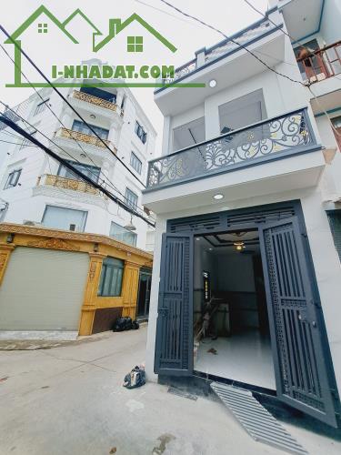 Bán nhà hẻm xe hơi Bình Tân 24m2, 2 tầng ngay chợ Chiến Lược NHỈNH 2 TỶ LH: 0948852445. - 1