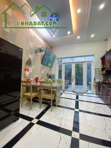Bán nhà Gò Vấp, hẻm xe hơi ngủ trong nhà Phan Văn Trị 92M², 6Pn, 7.78tỷ TL - 3