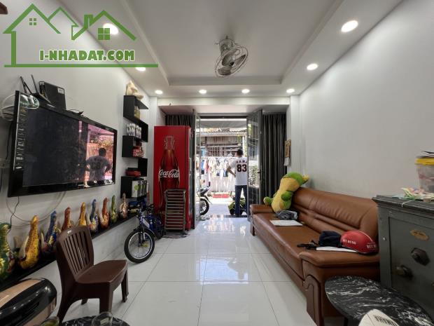 🇻🇳 Nhà Mới Đón Tết Trung Tâm Q.8 - Đường Ôtô 🚒 - 25m² - 2 lầu - Full Nội Thất - 3 tỷ TL