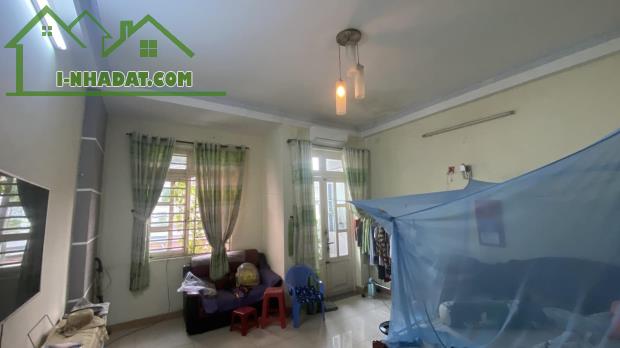 Cần bán gấp căn nhà 3 lầu 93m2 ở Bùi Văn Ba, Tân Thuận Đông, Quận 7. SHR, Hẻm 5m. 3ty550 T - 2