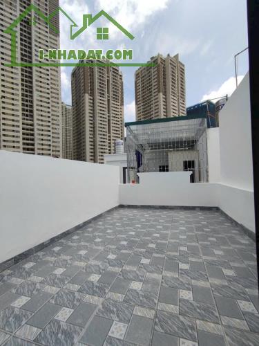 Bán Nhà Dân Xây Full NT Xịn Xò Siêu Đẹp Ở Vạn Phúc,HĐ,Ô Tô Đỗ Gần.Gía 6.9Tỷ Có TL