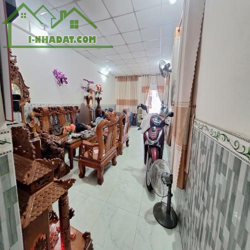 Bán nhà sổ hồng riêg chỉ có 2 ty 0499_ Thông đường Hồ Văn Tư, Quận Thủ Đức _ 2 tầng 2 pn - 2