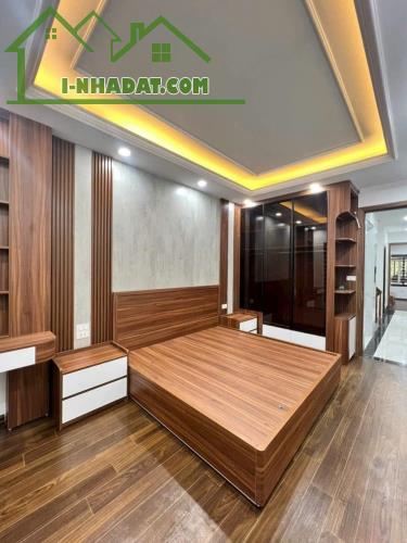 Bán nhà Khương Đình, Thanh Xuân,  38m2,  chỉ 9,5 tỷ có thang máy, 6 tầng mới toanh, gần ph - 2