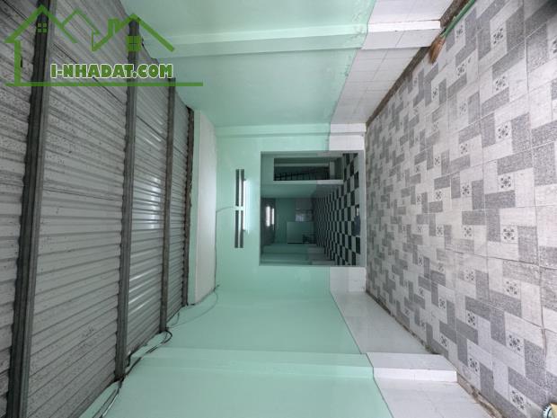 Bán nhà Hương Lộ 2, Bình Tân, C4, 4x19m (76m2), hẻm 6m, giá chỉ 4tỷ95. Lh 0901013009