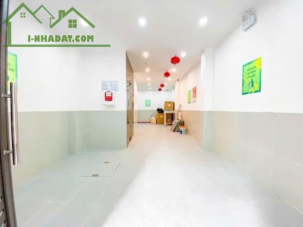 Bán nhà Cổ Linh, Long Biên, Hà Nội - Diện tích 45m², 5 tầng, 6PN ô tô tránh