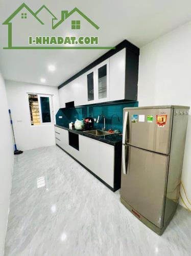 BÁN NHÀ TẬP THỂ THANH NHÀN, T3, 80 M2 (45m2), 3 NGỦ, 2 THOÁNG, NHỈNH 4 TỶ. - 1