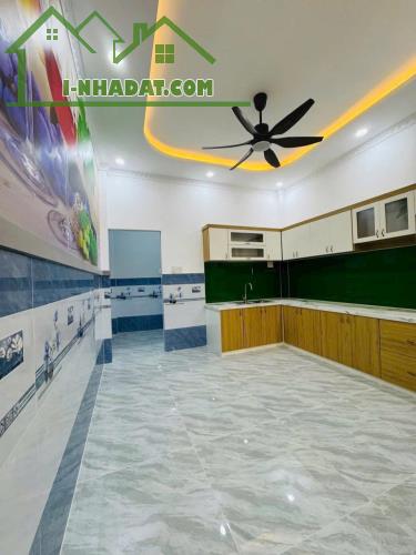 Nhà Bình Chánh 1 Trệt 2 Lầu 100m2 Hoàn Công đầy đủ AN PHÚ TÂY ! - 3