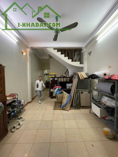 Đường oto tránh nhau 53m2*4 Tầng 13 tỷ phố Triều Khúc- 120m ra Đường Nguyễn Trãi - 2