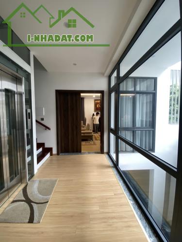 ⚜️ Nhà VIP Hoàng Cầu, Lô góc, Ngõ to như phố, 100m2 5T Thang máy, MT 18m, Chỉ 38 Tỷ ⚜️ - 3