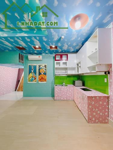 BÁN NHÀ TRỆT 81M2 CHUNG CƯ BẾN VÂN ĐỒN QUẬN 4 – NHỈNH 4 TỶ THƯƠNG LƯỢNG CHÍNH CHÙ. - 2