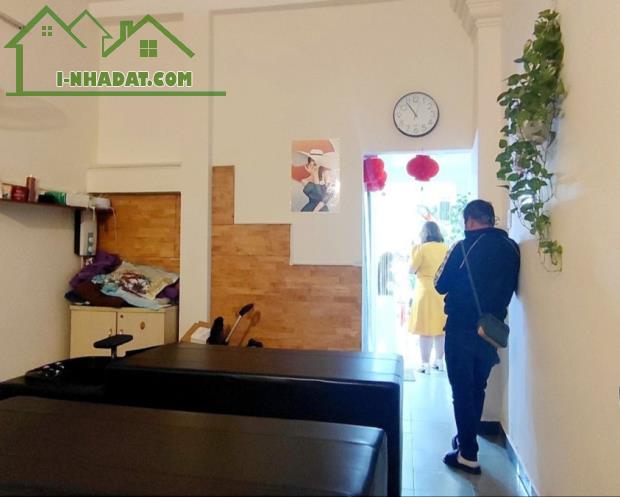 Bán Nhà Mặt Tiền Đường Nguyễn Tiểu La, Phường 5, Quận 10, 57m2, Ngang 3,6m - 3