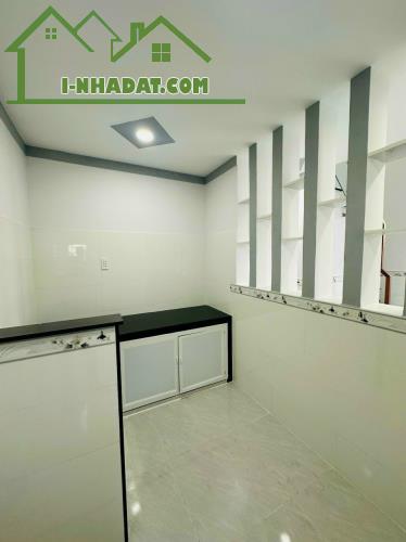 Bán nhà 72,5m2, SHR thổ cư 100%, đường ô tô vào tận nhà, gần CS5 ĐH Lạc Hồng ( P. Bửu Long