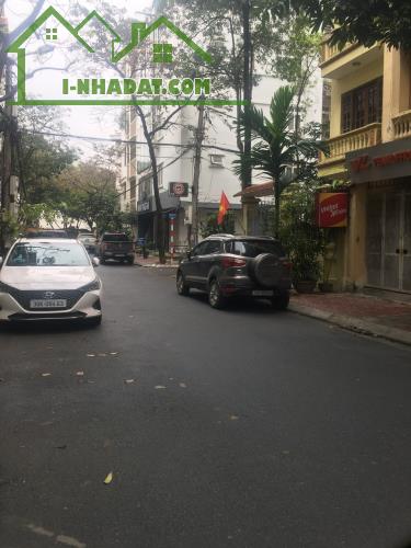CC bán gấp nhà MP Kim Mã Thương TT Ba Đình KD đỉnh cao 85 m2 4 tầng Giá 25,5 tỷ Lh 0915229 - 2