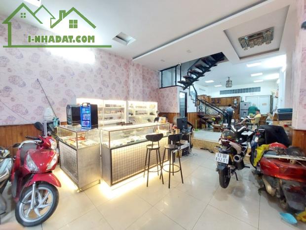 🏠🏠 Mặt Tiền đường số 5 KDC Him Lam Bình Hưng Bình Chánh DT 76m2 GIÁ 14.5Ty  🏠🏠 - 2