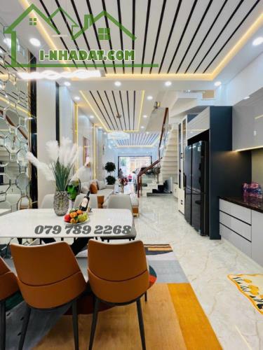 NHÀ 4 TẦNG MỚI ĐẸP- KHU BỜ SÔNG THỦ ĐỨC- VỊ TRÍ ĐẸP & HIẾM - 3