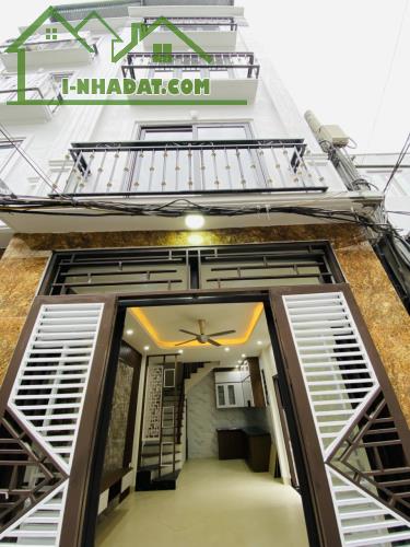 Bán nhà Vạn Phúc rẻ, đẹp, dt  rộng- 38m2x4tầng - nhà dân xây kiên cố chắc chắn - giá 6 tỷ2 - 5