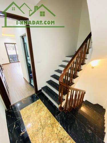 Bán nhà Vạn Phúc rẻ, đẹp, dt  rộng- 38m2x4tầng - nhà dân xây kiên cố chắc chắn - giá 6 tỷ2