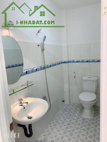 BÁN NHÀ KHU PHỐ 1 - 4 Tầng- Ngang hơn 4m - Hẻm ô tô -  Phường Hiệp Phú QUẬN 9 - Nhỉnh 4T n