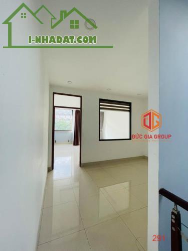 Bán nhà đường N4 đối diện trường Song Ngữ Lạc Hồng; 1 trệt 2 lầu 85m2 giá 7.5 tỷ - 4