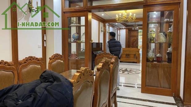 (SIÊU VIP) Bán biệt thự 262 Nguyễn Huy Tưởng 175mx4T nội thất xịn nơi ở lý tưởng Thanh - 1