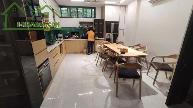 💥Bồ Đề Lâm Du 90m2 x 4T, full nội thất, sân vườn, gara oto, ở như resort. 15 tỷ - 4