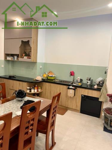MẶT TIỀN TRƯƠNG VĨNH KÝ, NGANG 7M DÀI 16M VUÔNG VỨC, PHÙ HỢP XÂY BIỆT THỰ, VPCT - 4