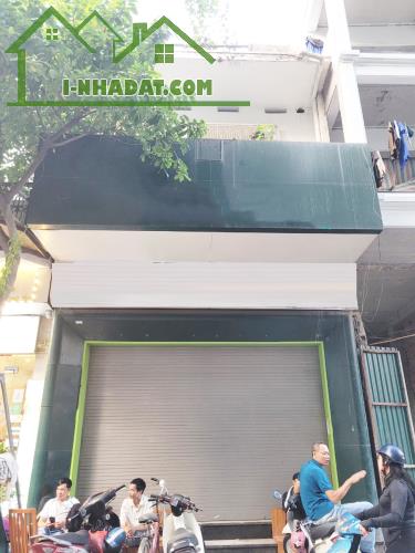 Bán nhà Phố Chùa Láng, Đống Đa KD, ô tô đỗ cửa, DT 118m2 MT trên 6m. Giá rẻ nhất