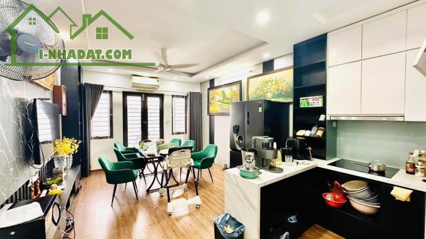 Bán Nhà Mặt Phố Mai Động Hoàng Mai 50m Kinh Doanh - 1