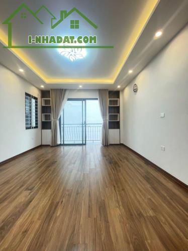 Bán nhà Xuân Phương 38M 5 Tầng, 5P Ngủ, 40m ô tô đỗ, đi Mỹ Đinh 2km giá 5.5 tỷ - 3