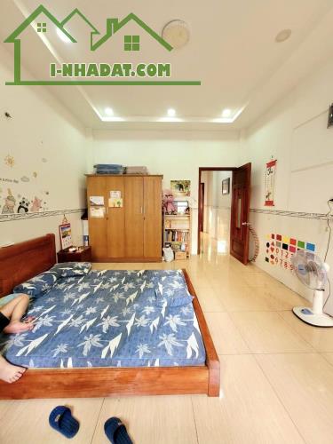 Bán gấp trong 7 ngày, nhà HXH Bình Thạnh, 82m2, chỉ 8 tỷ 600, gần chợ Bà Chiểu - 4