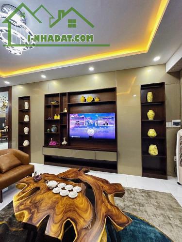 BÁN NHÀ HXT Thoại Ngọc Hầu, Tân Phú 4 tầng 72m2(4x18). Nhà đẹp ở ngay. Giá chỉ 14 tỷ.