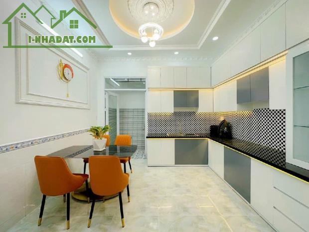 Nhà mới hẻm thông xe hơi thẳng trục, 4 tầng 52m2 chỉ 6.45 tỷ Trung Tâm Thị Trấn Nhà Bè - 1