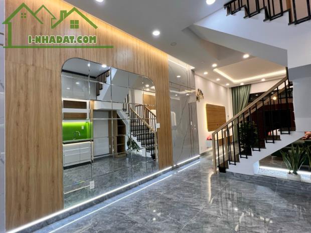 BÁN NHÀ SỔ RIÊNG TC, 50m Đ. ĐỒNG KHỞI,5m ĐƯỜNG, 4PN, XE HƠI 7C, LƯU