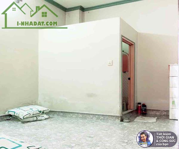 BÁN NHÀ 3 TẦNG, BÊ TÔNG CỐT THÉP. 27M2. HẺM TRƯỚC NHÀ 2.5M. HƯỚNG ĐÔNG NAM. NHIỀU TIỆN ÍCH - 3