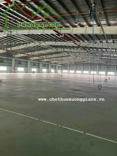Cho thuê 6.000m2 trong Khu CN Tân Uyên Giá : 3. USD /m2 - 2