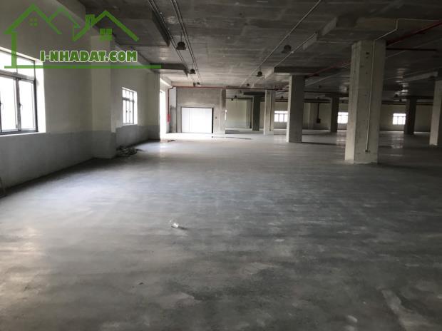 Cho thuê 4.000m2 x 3 tầng kho xưởng cụm CN Tân Tiến , Huyện Văn Giang, Hưng Yên.