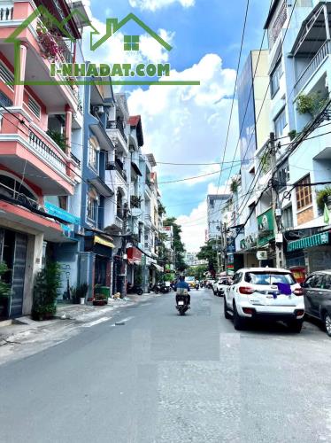 Nhà MT đường Năm Châu, P12, Tân Bình. (4*20m) – 2 tầng –  Giá: 11,8 tỷ thương lượng