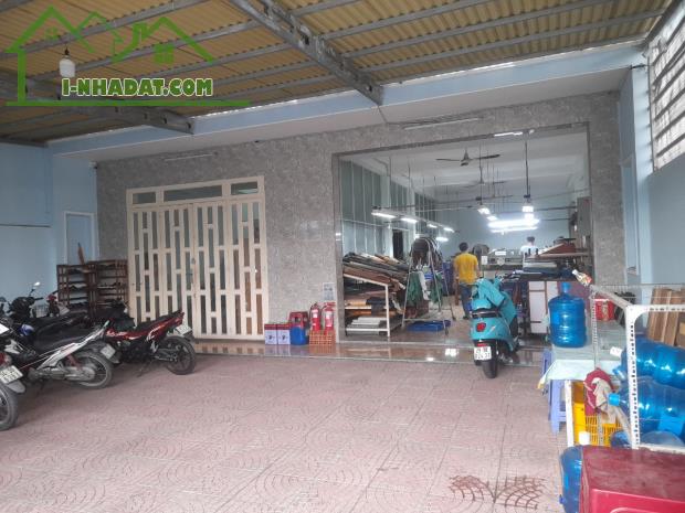 BÁN XƯỞNG MẶT TIỀN NGUYỄN THỊ ĐÀNH 300M2 THỔ CƯ, 2 TẦNG - GIÁ 9.2 TỶ.